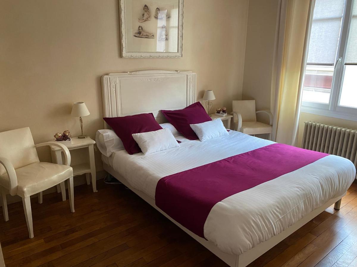 Chez Patou Bed & Breakfast Laval  Ngoại thất bức ảnh
