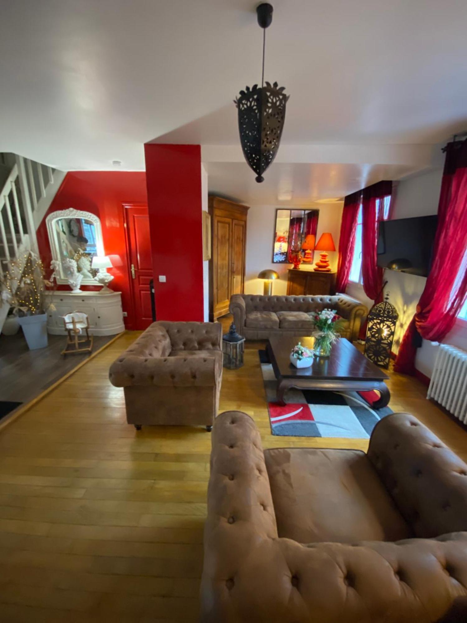 Chez Patou Bed & Breakfast Laval  Ngoại thất bức ảnh